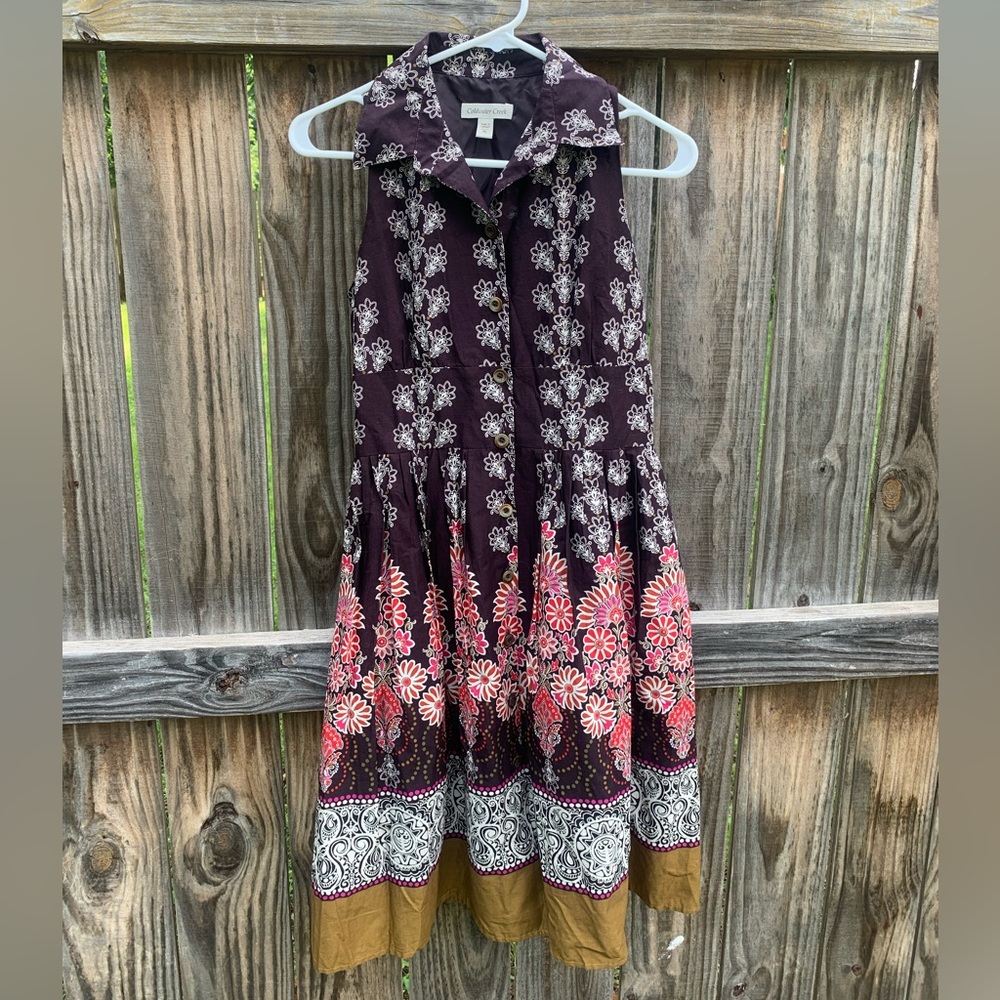 Coldwater Creek Woman’s size P6 button up dress with cool pattern